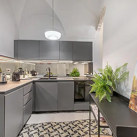 La Meraviglia Del Centro Storico Ac & Wi‑fi - Happy Apartment