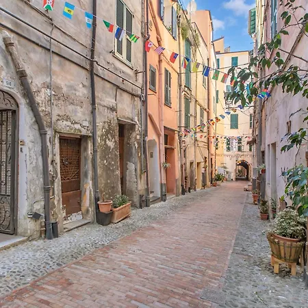 La Meraviglia Del Centro Storico Ac & Wi‑fi - Happy Apartment *